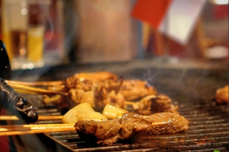 FUGO Hotel Samarinda Hidupkan Semangat Kemerdekaan Lewat BBQ & Steamboat Festival Bernuansa 17-an.